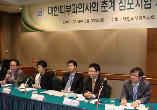 기자간담회2.jpg