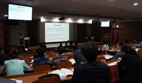 학회장3.jpg