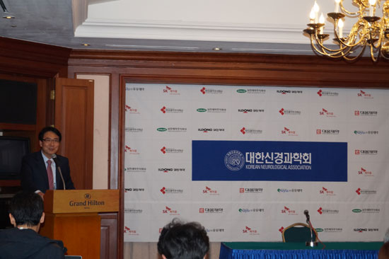 홍보이사.jpg