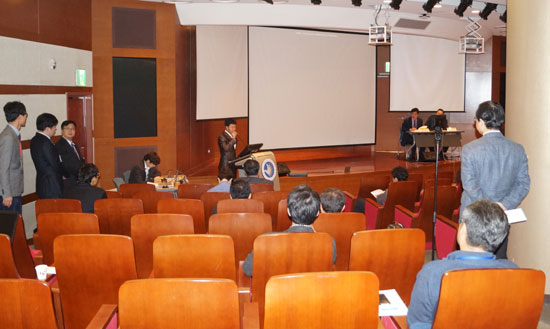 학회장1.jpg
