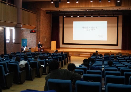 학회1.jpg