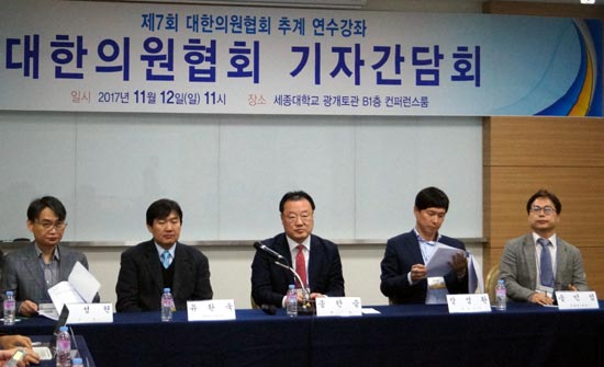 간담회1.jpg